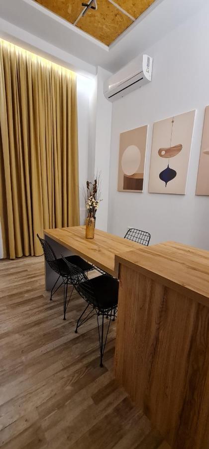 New Modern Apartment In The Center Of Tirana Exterior foto