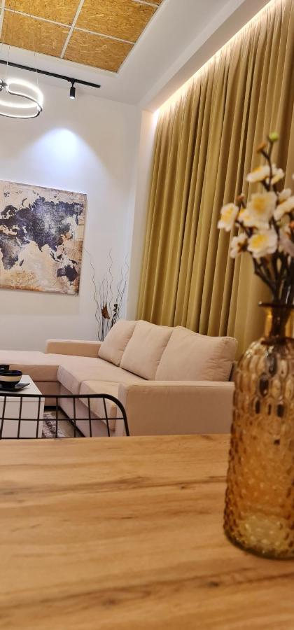New Modern Apartment In The Center Of Tirana Exterior foto