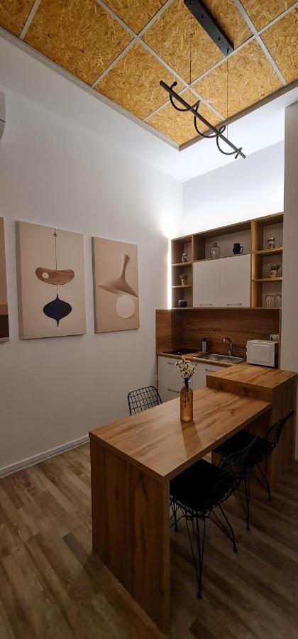 New Modern Apartment In The Center Of Tirana Exterior foto